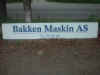Bakken maskin skilt.JPG (65236 byte)